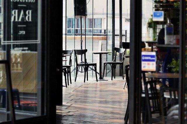 café